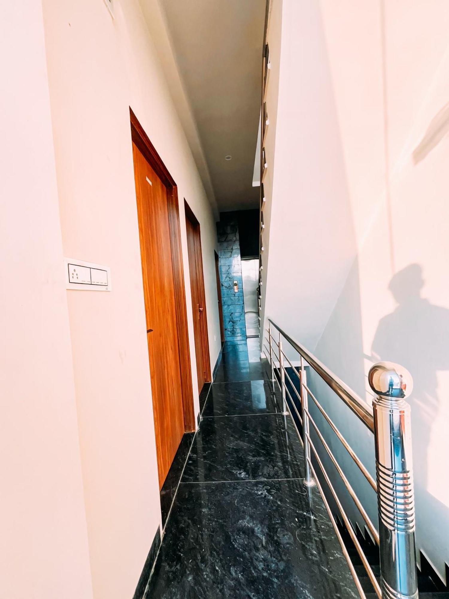 Hotel Pooja Τζαϊπούρ Εξωτερικό φωτογραφία